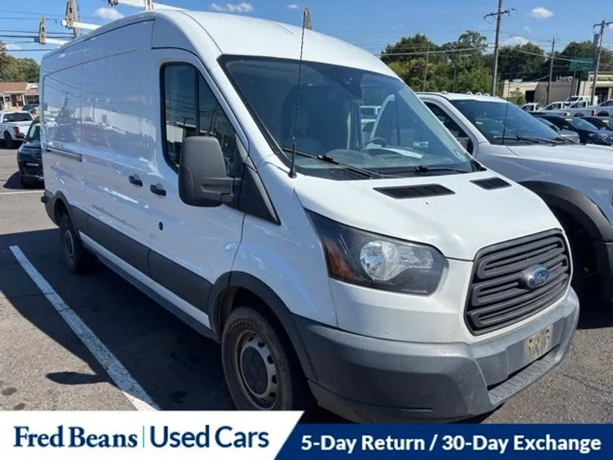 2017 Ford Transit photo 1