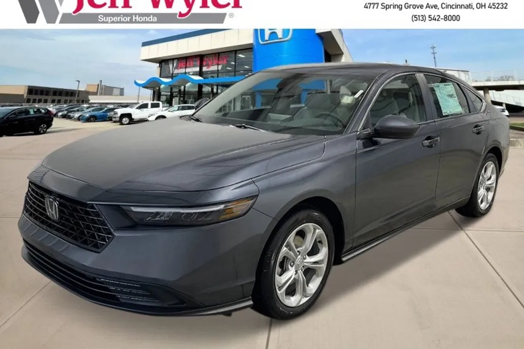 2025 Honda Accord LX photo 1
