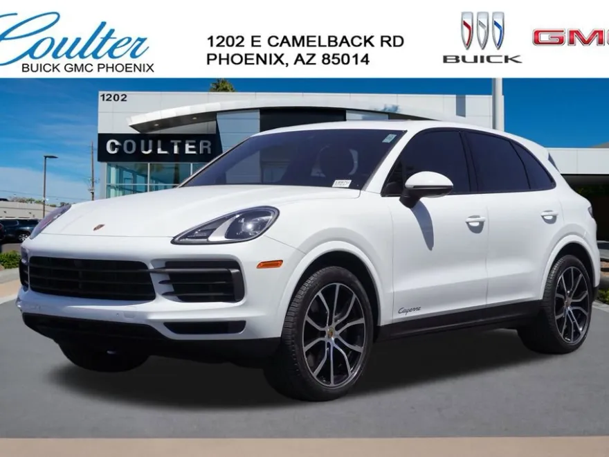 2023 Porsche Cayenne Platinum Edition photo 1