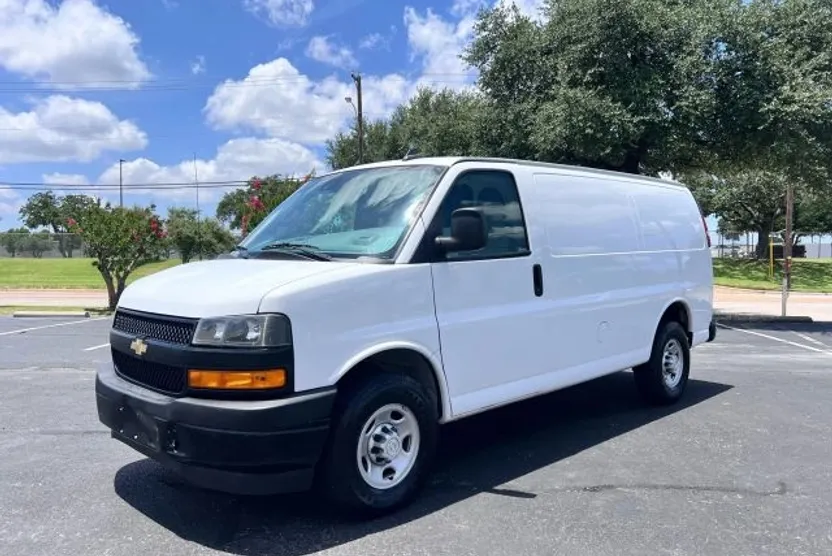 2019 Chevrolet Express 2500 Cargo Van photo 1