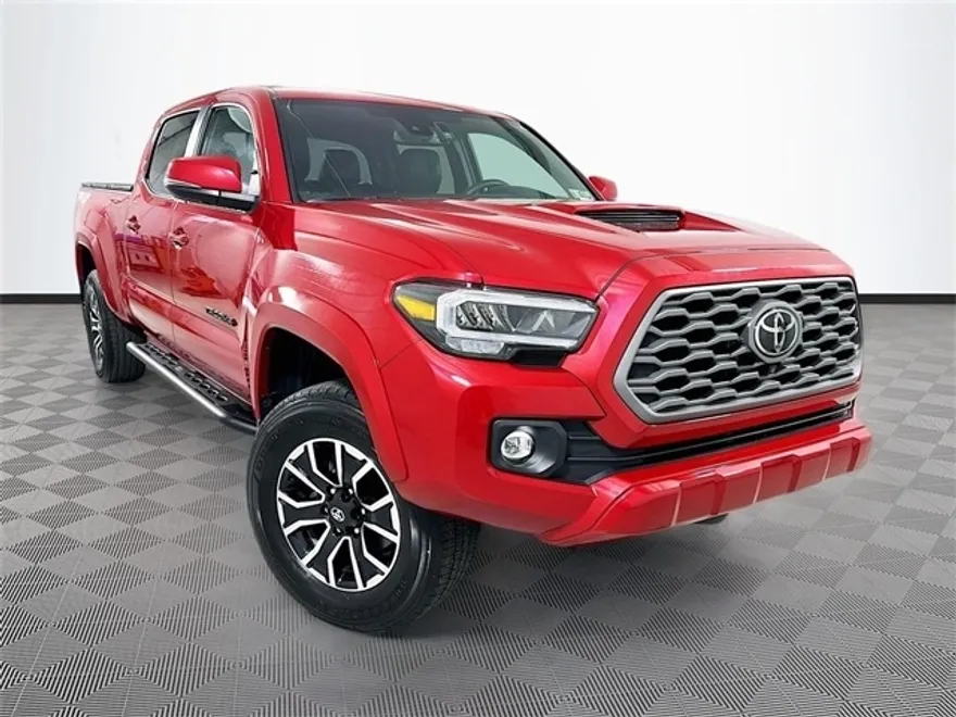 2023 Toyota Tacoma TRD Sport V6 photo 1