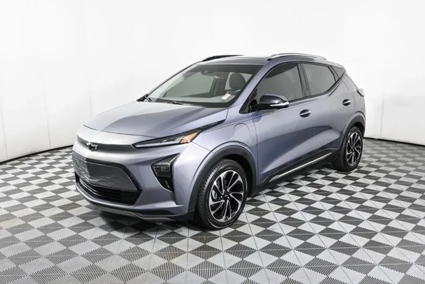 2022 Chevrolet Bolt EUV Premier photo 1