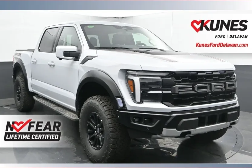 2025 Ford F-150 Raptor photo 1