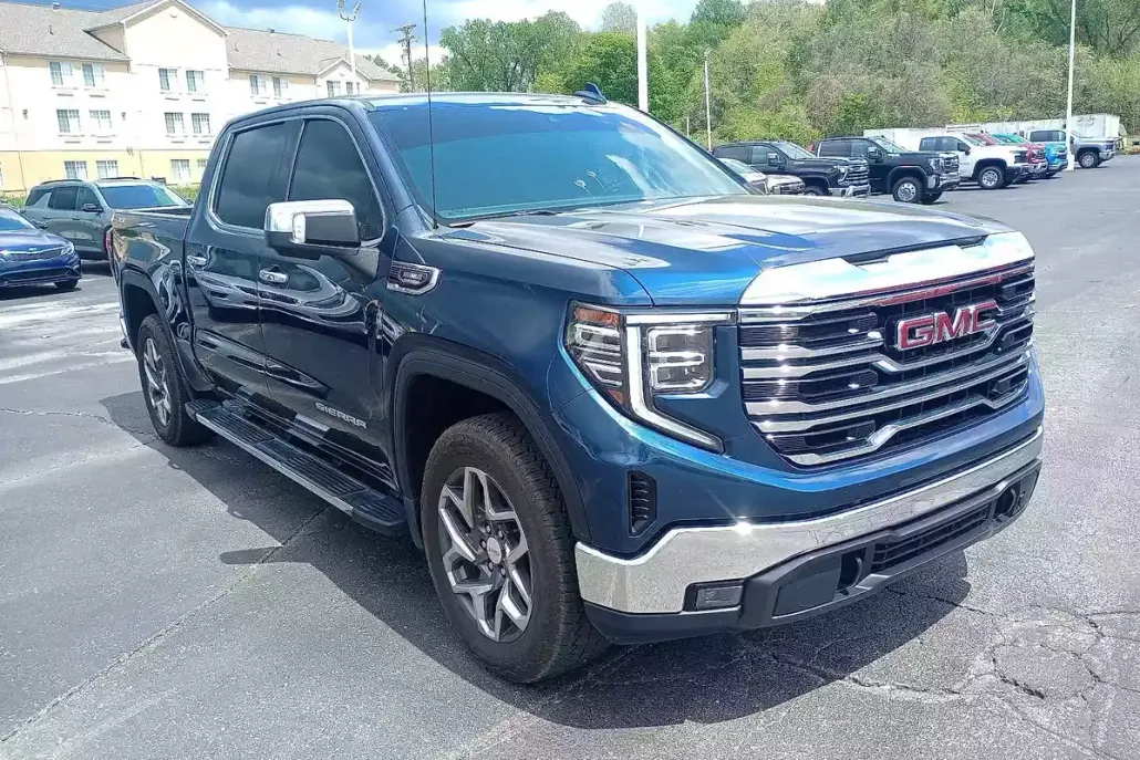 2023 Gmc Sierra 1500 SLT photo 1