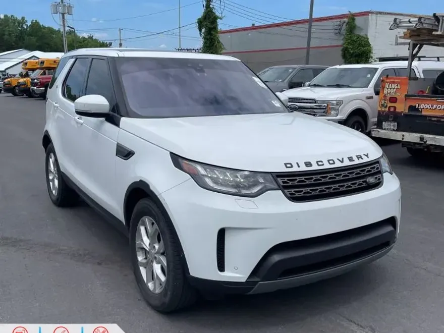 2020 Land Rover Discovery SE photo 1