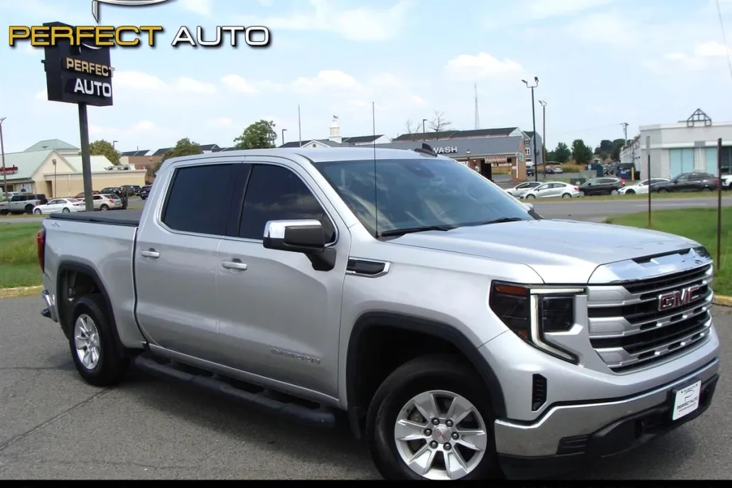 2022 Gmc Sierra 1500 SLE photo 1