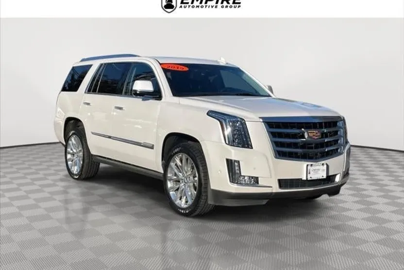 2019 Cadillac Escalade Premium Luxury photo 1
