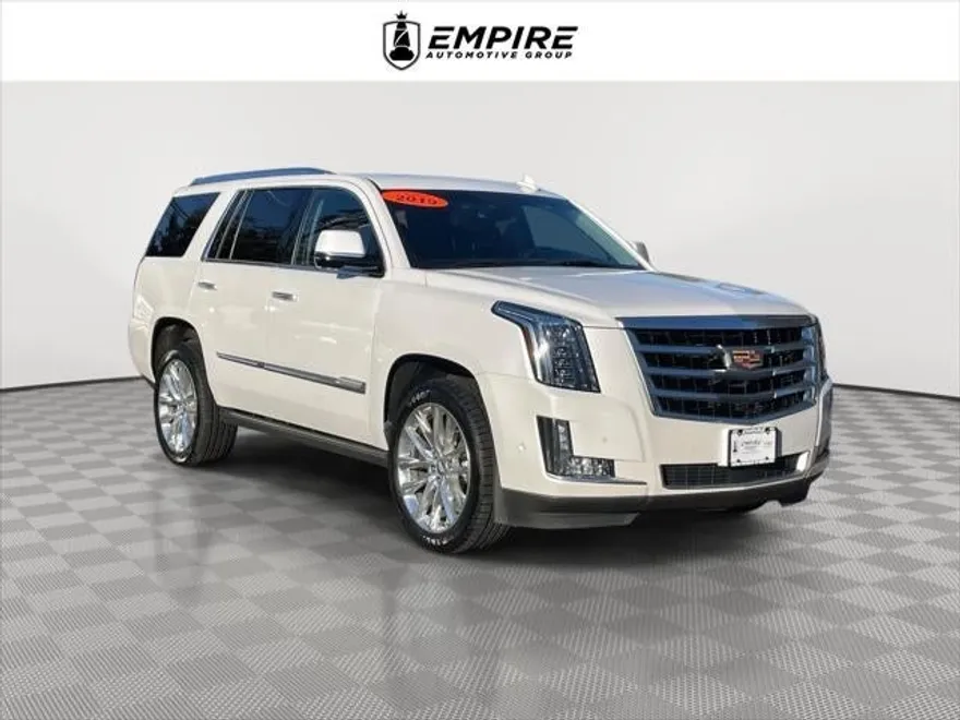 2019 Cadillac Escalade Premium Luxury photo 1