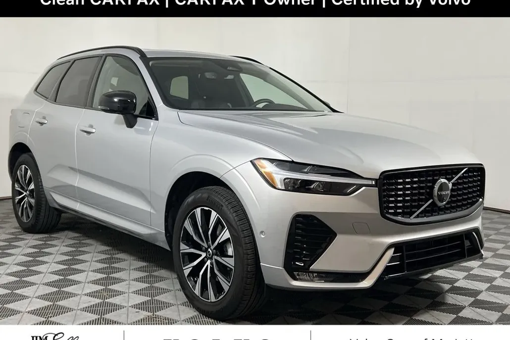 2025 Volvo XC60 B5 Plus photo 1