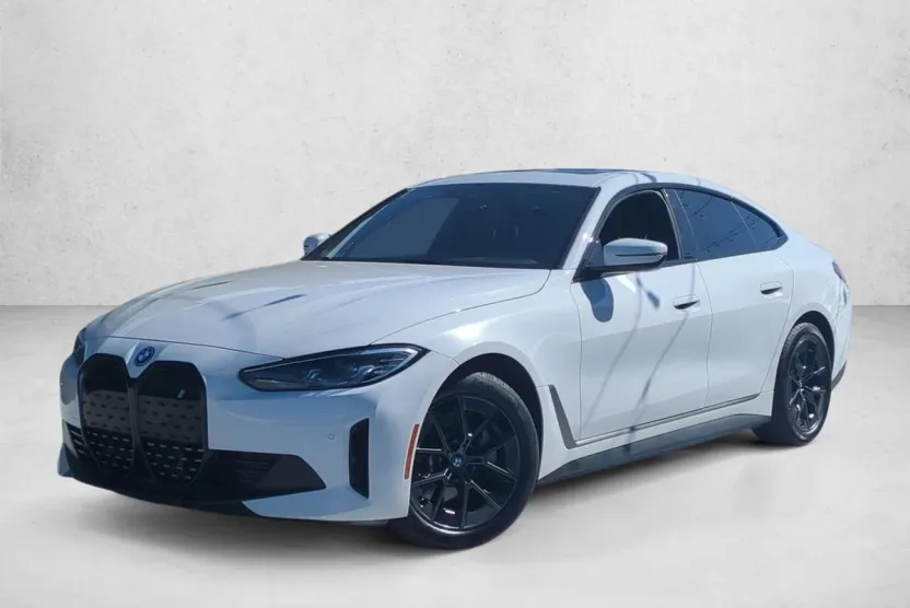 2023 Bmw i4 eDrive35 photo 1