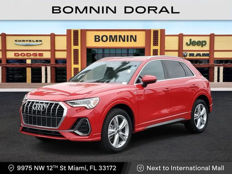 2023 Audi Q3 Premium Plus S line photo 1