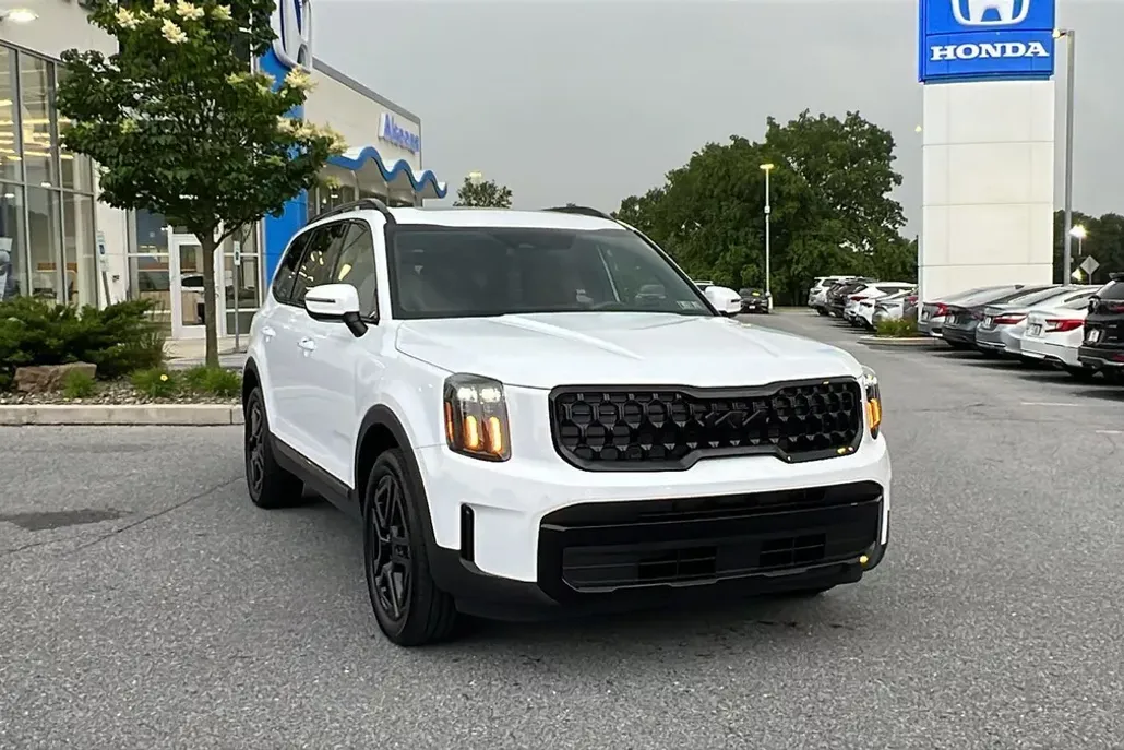 2025 Kia Telluride EX X-Line photo 1