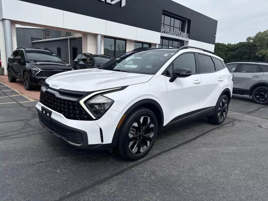2023 Kia Sportage X-Line photo 1