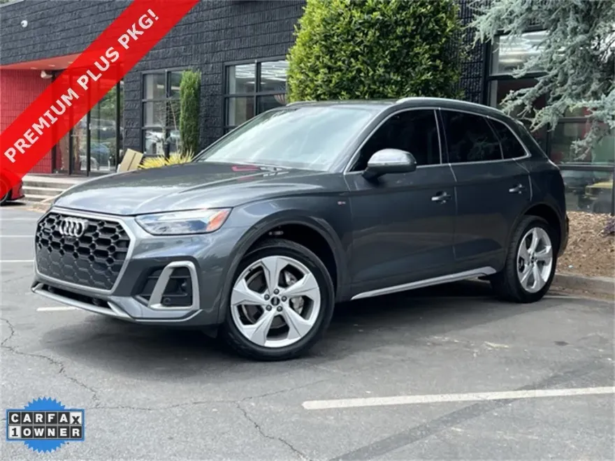 2022 Audi Q5 45 S line Premium photo 1