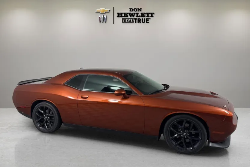 2020 Dodge Challenger GT photo 1