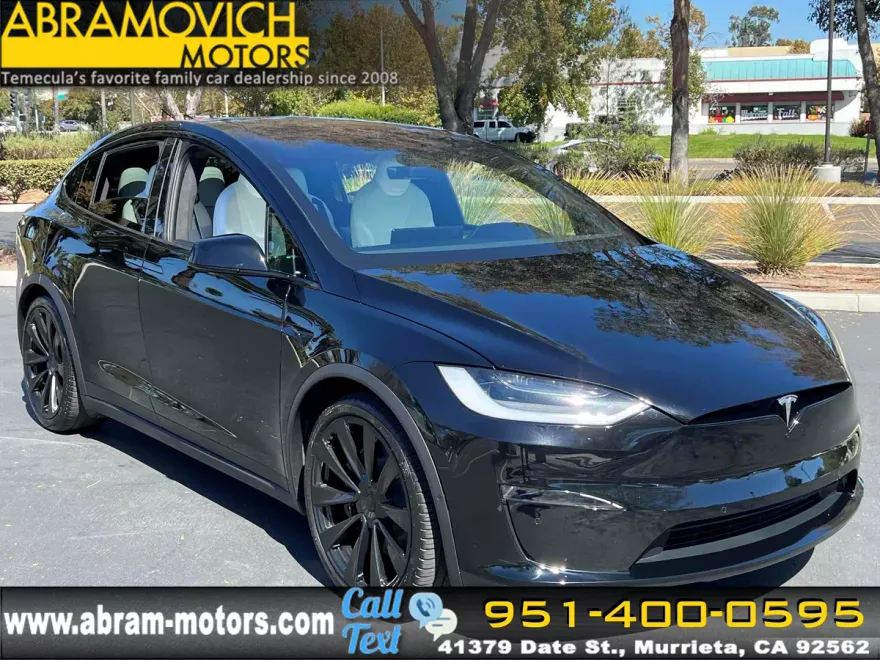 2022 Tesla Model X photo 1