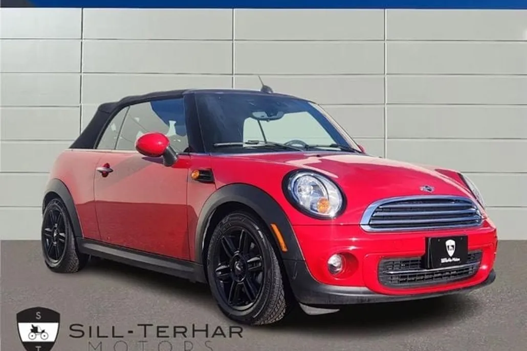 2015 Mini Cooper Base Convertible photo 1