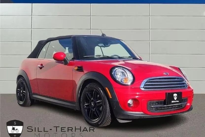 2015 Mini Cooper Base Convertible photo 1