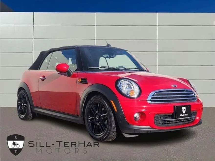 2015 Mini Cooper Base Convertible photo 1