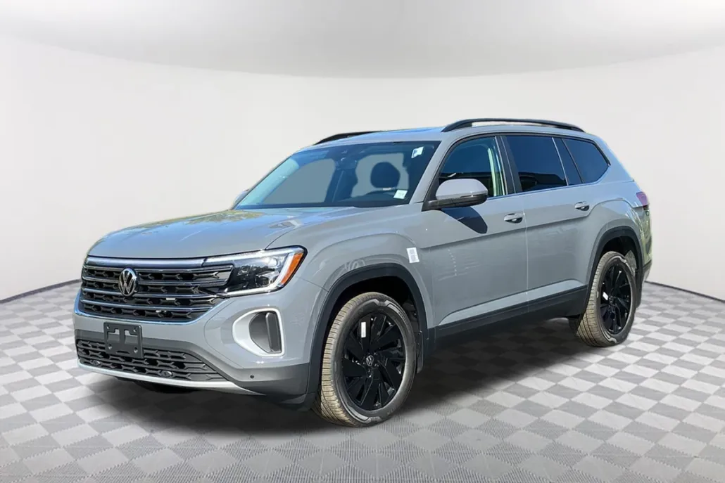 2026 Volkswagen Atlas SE Technology photo 1