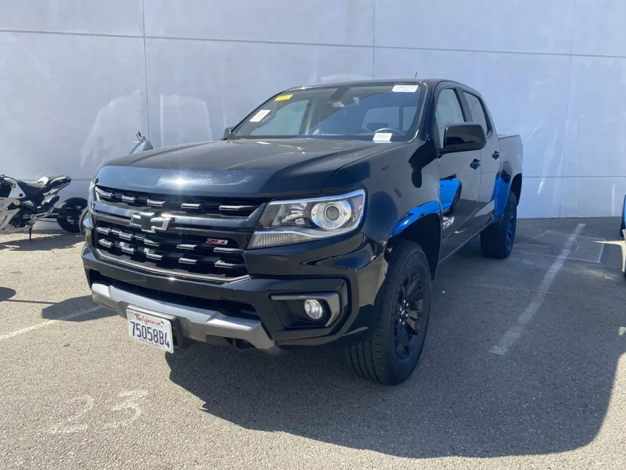 2022 Chevrolet Colorado Z71 photo 1