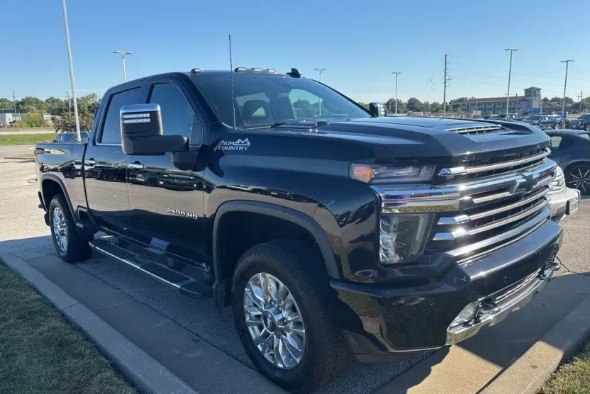 2020 Chevrolet Silverado 2500HD High Country photo 1