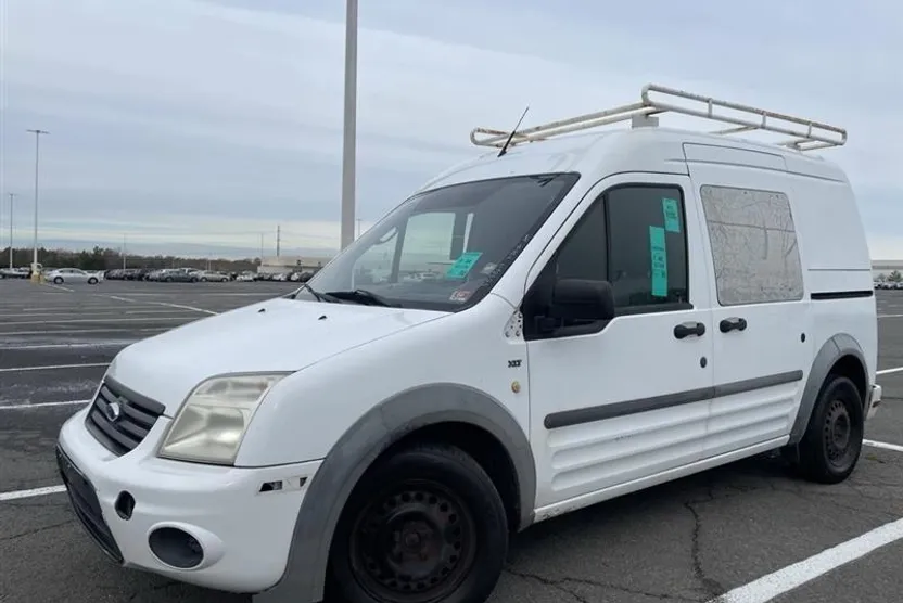 2012 Ford Transit XLT photo 1