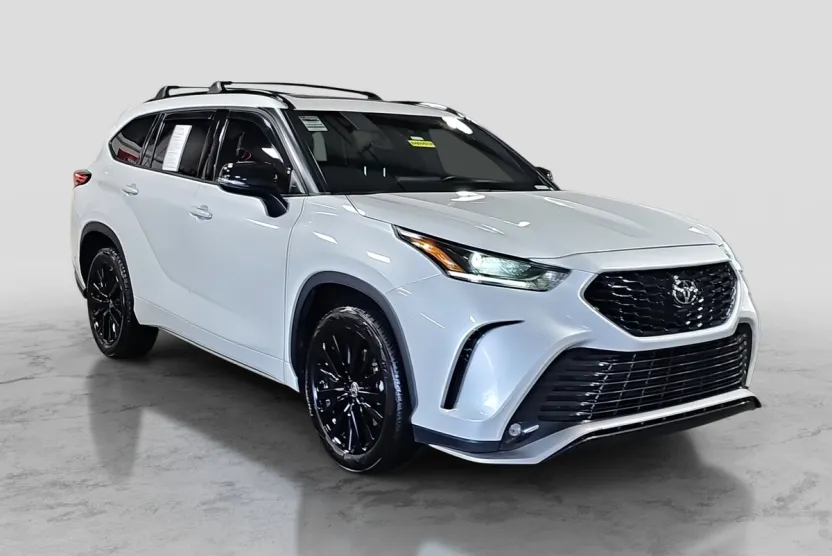 2023 Toyota Highlander XSE photo 1