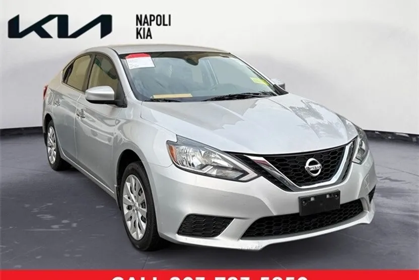 2017 Nissan Sentra S photo 1