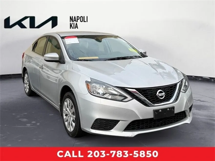 2017 Nissan Sentra S photo 1