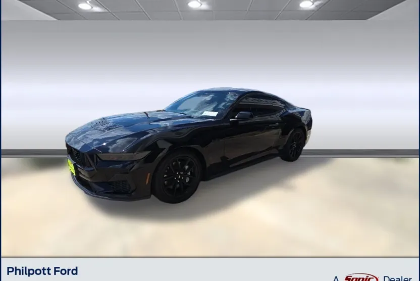 2025 Ford Mustang GT photo 1