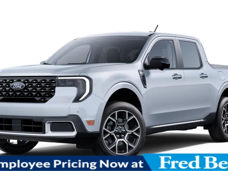 2025 Ford Maverick Lariat photo 1