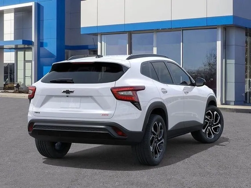 2025 Chevrolet Trax photo 1