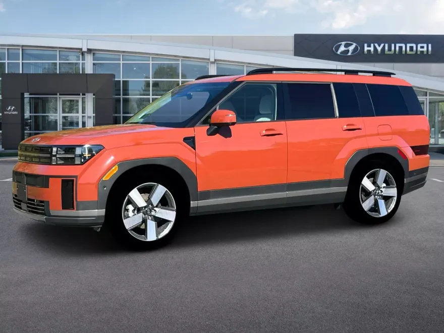 2025 Hyundai Santa Fe Limited photo 2