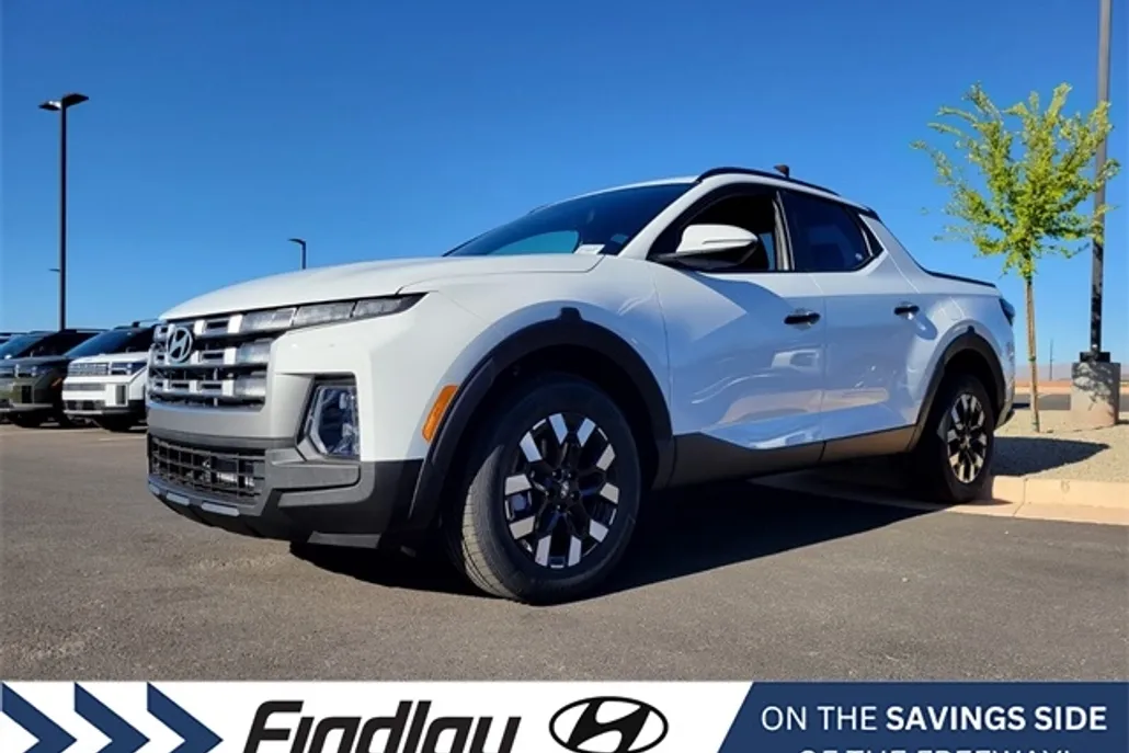2025 Hyundai Santa Cruz SEL photo 1