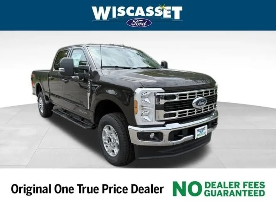 2025 Ford F-250 photo 1