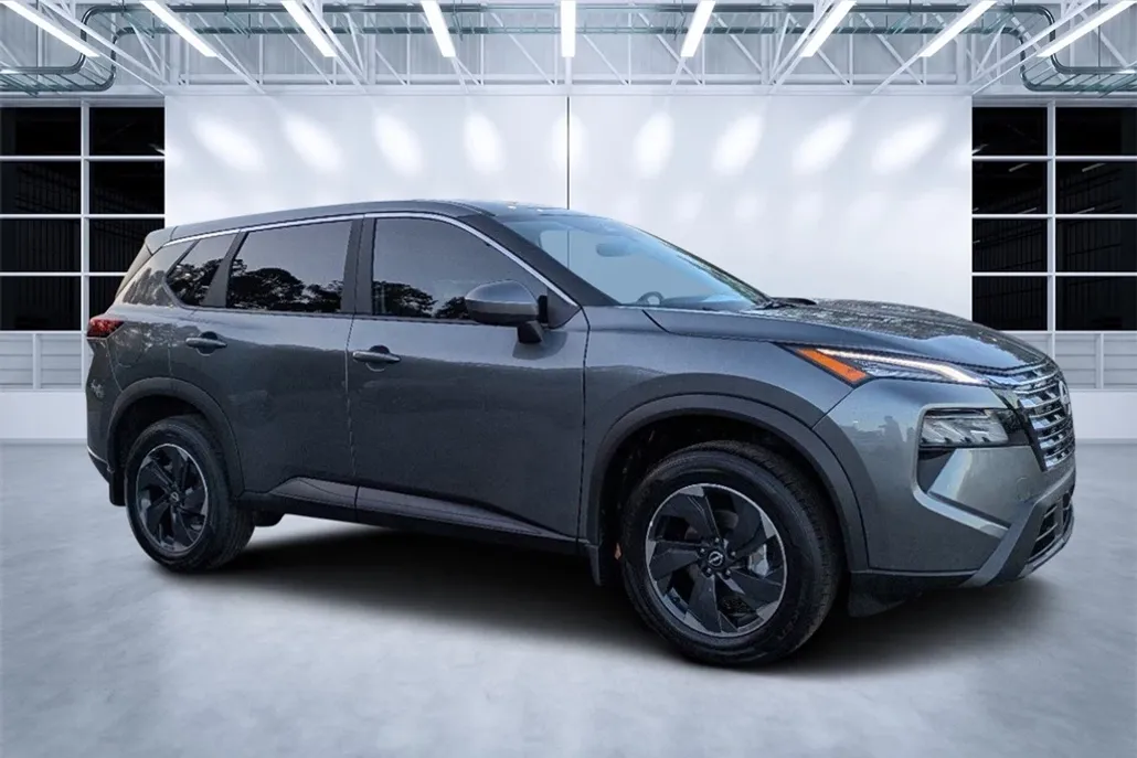 2025 Nissan Rogue SV photo 1
