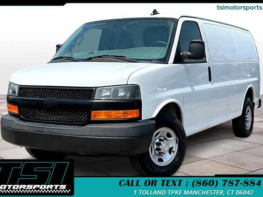 2018 Chevrolet Express Cargo Van 2500 photo 1