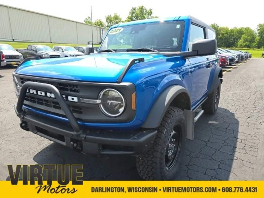 2021 Ford Bronco Base photo 1