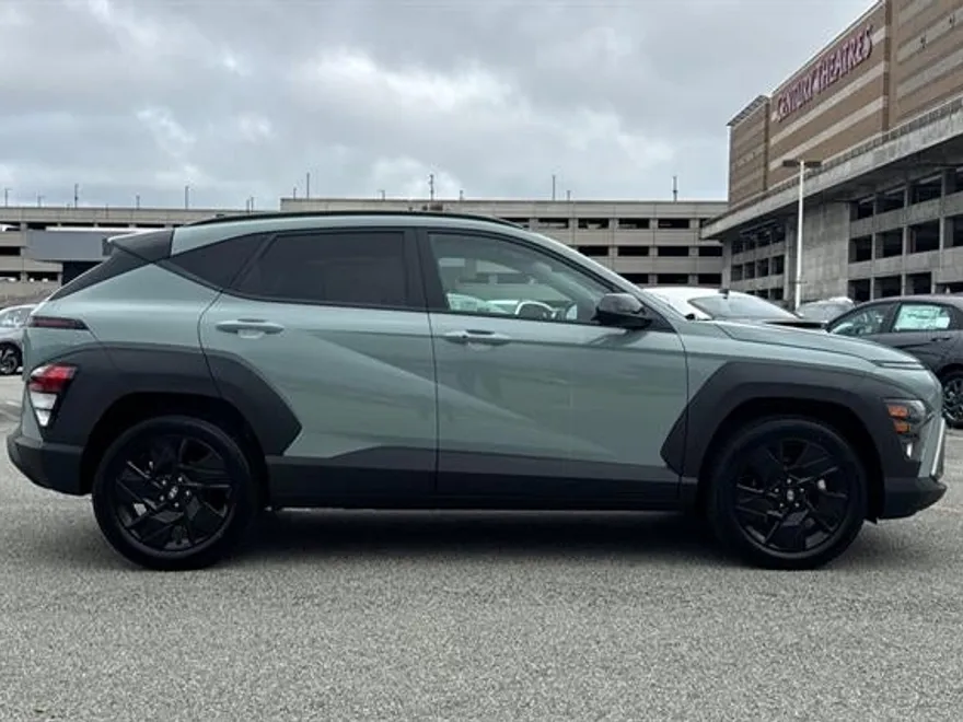 2026 Hyundai Kona SEL photo 1