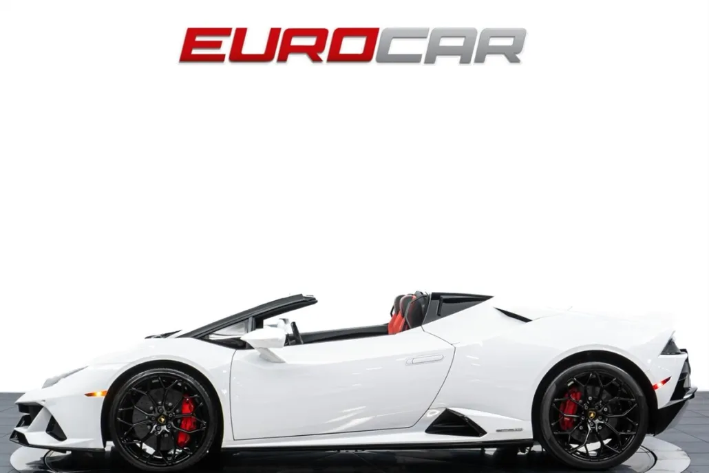 2020 Lamborghini Huracan Evo Base photo 1