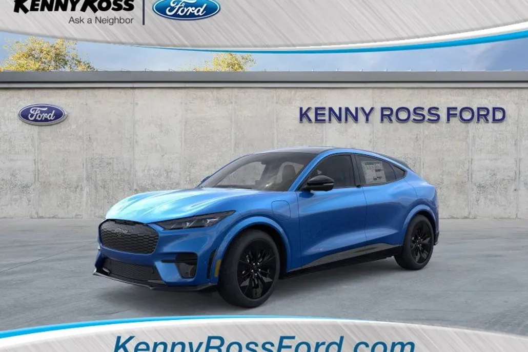 2025 Ford Mustang Mach-E GT photo 1