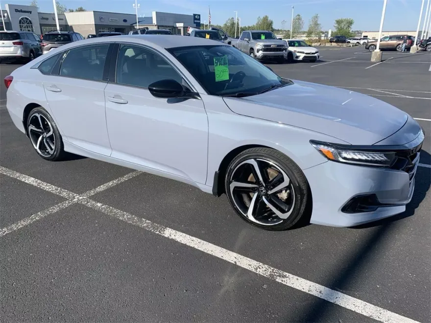 2022 Honda Accord Sport SE photo 1
