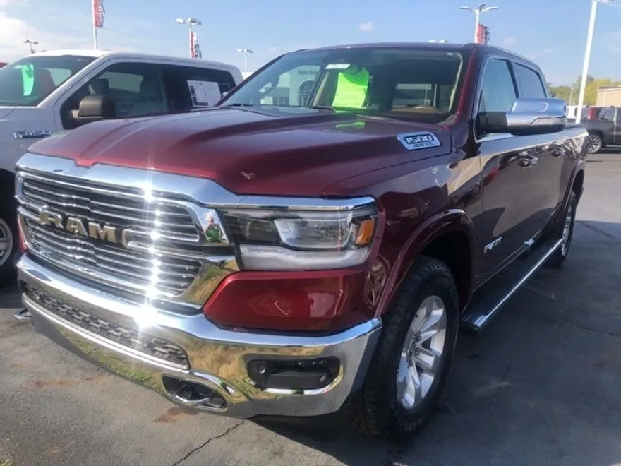 2019 Ram 1500 Laramie photo 1