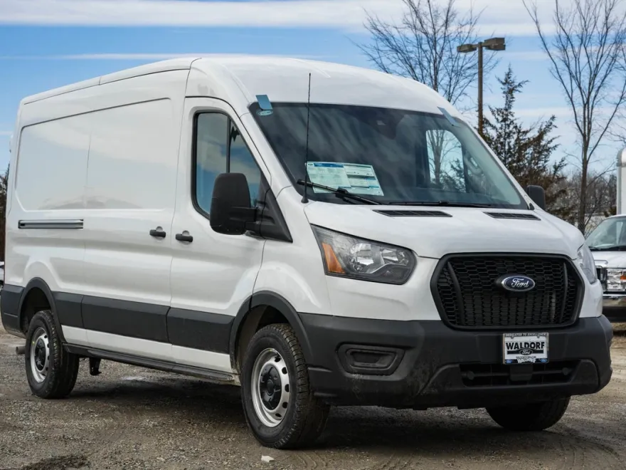 2025 Ford Transit Cargo Van photo 1