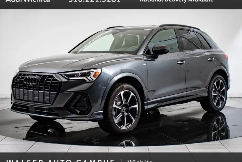 2025 Audi Q3 45 TFSI S line Premium Plus photo 1