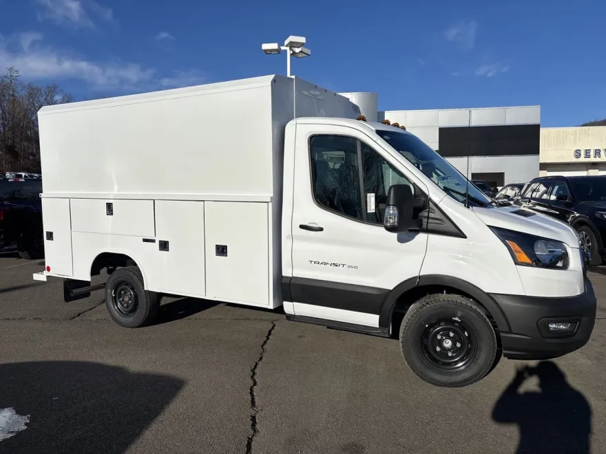 2024 Ford Transit photo 1