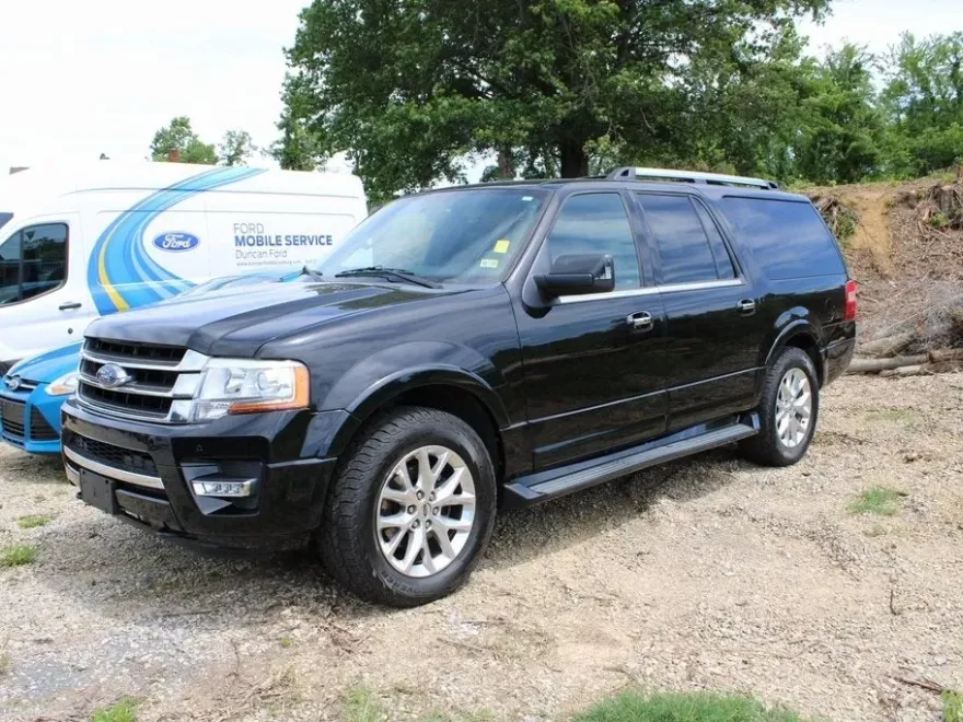 2017 Ford Expedition EL Limited photo 1