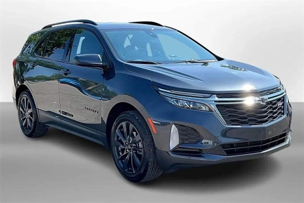 2022 Chevrolet Equinox RS photo 1
