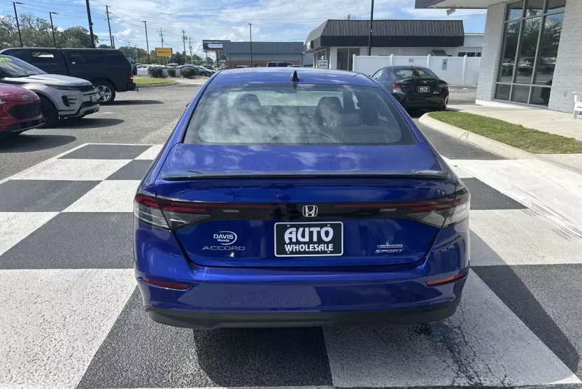 2025 Honda Accord Hybrid Sport photo 1